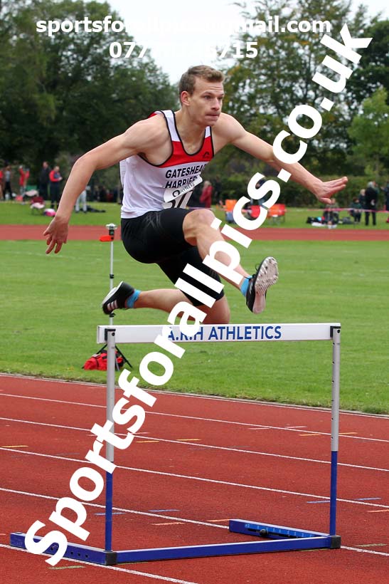 400 metres hurdles, NECAA Open Meeting, Morpeth, Sunday, September 27th. David T. Hewitson/Sports for All Pics